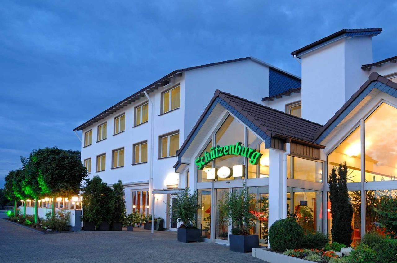 Hotel Schutzenburg Burscheid Exterior photo